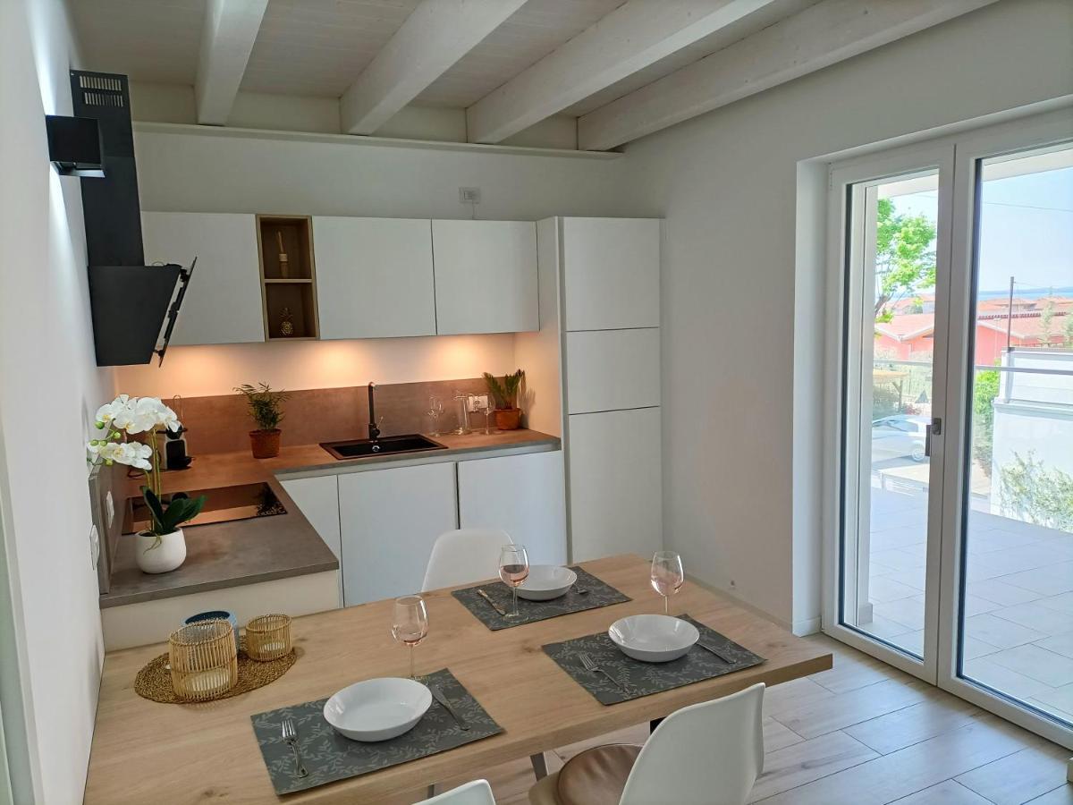 Lake Dream Apartment With Pool In Bardolino Exterior photo