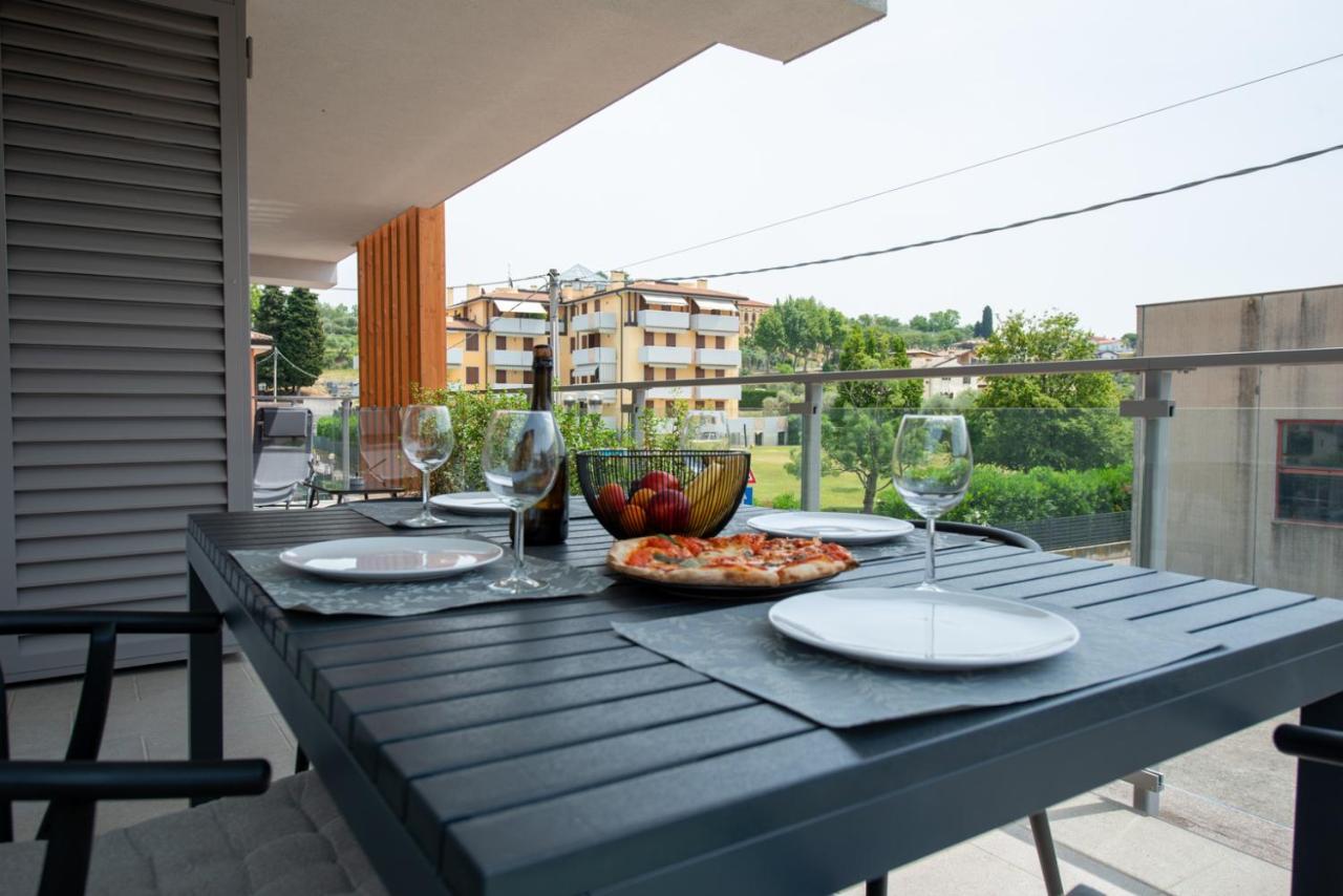 Lake Dream Apartment With Pool In Bardolino Exterior photo