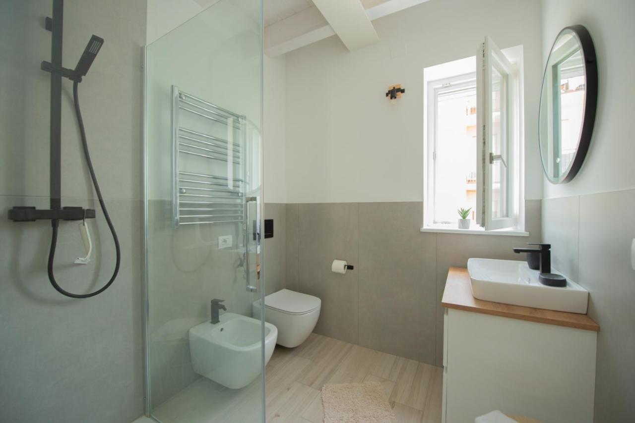 Lake Dream Apartment With Pool In Bardolino Exterior photo