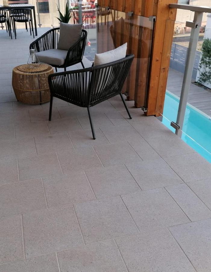 Lake Dream Apartment With Pool In Bardolino Exterior photo